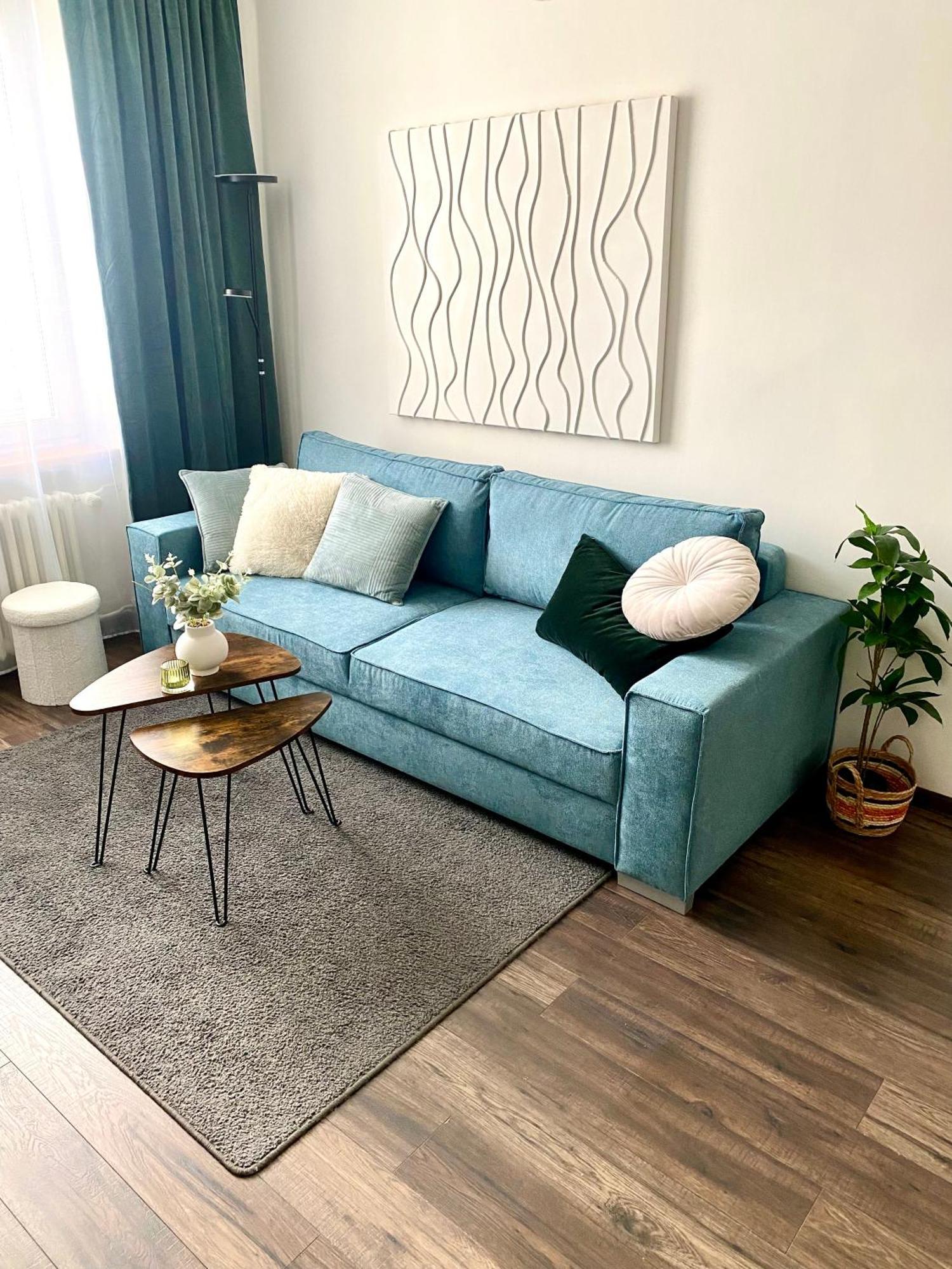 ברטיסלאבה James Dean Apartment - Next To Nivy Bus Station & Mall מראה חיצוני תמונה